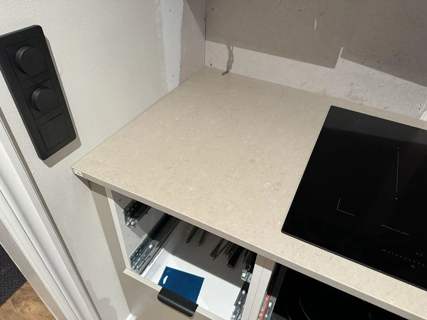 Køkkenbordplade i Silestone Coral Clay, Trollhättan – billede 7