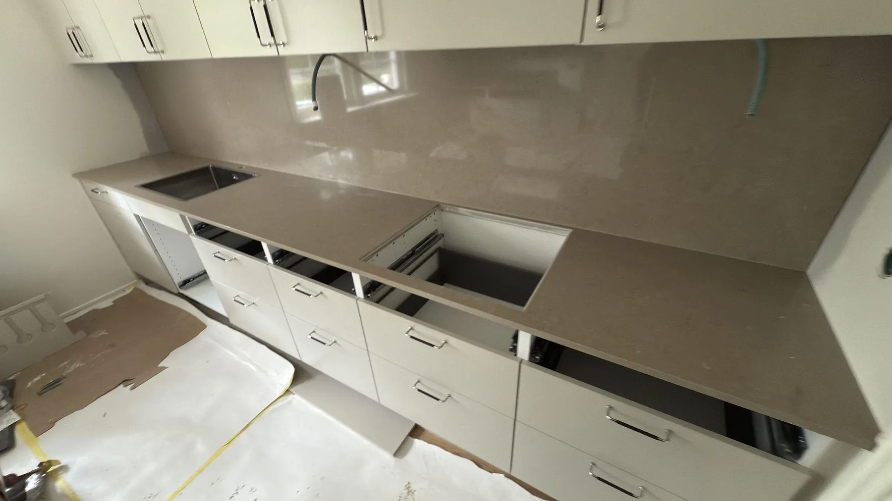 Køkkenbordplade i Silestone Coral Clay, Tumba – billede 3