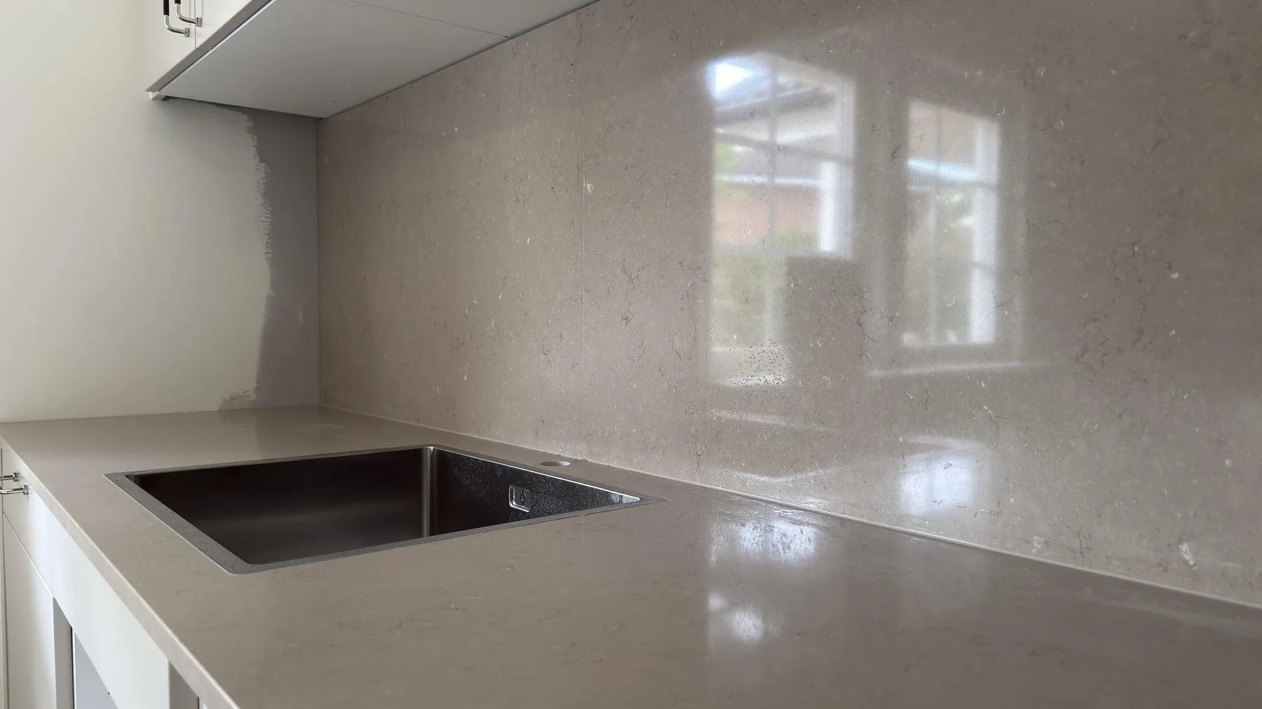 Køkkenbordplade i Silestone Coral Clay, Tumba – billede 4