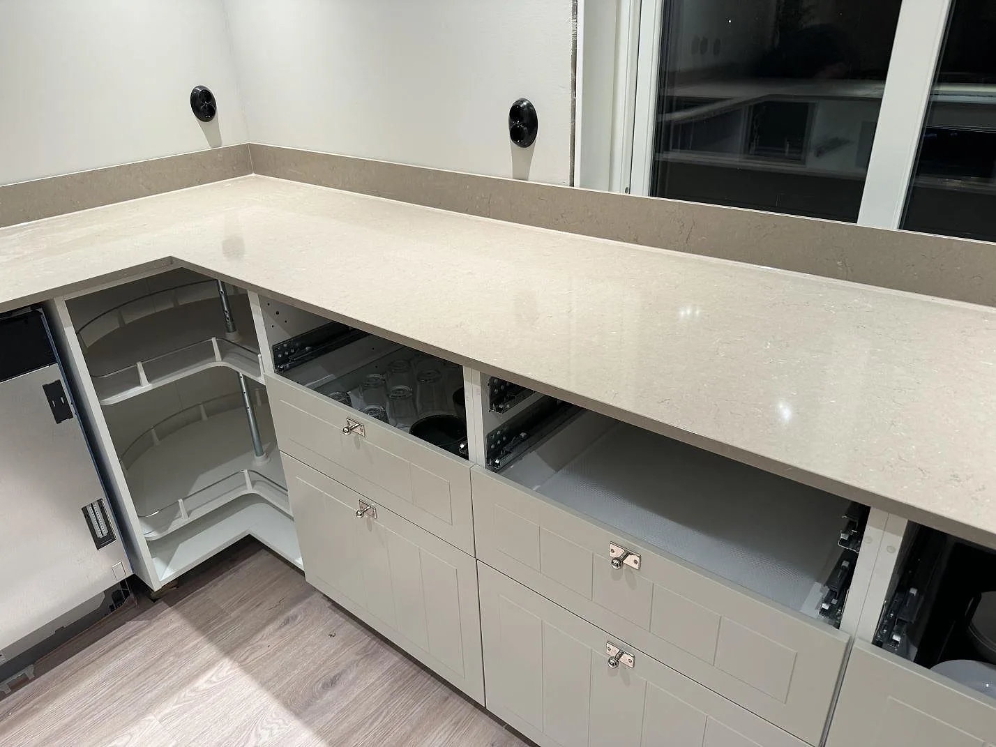 Køkkenbordplade i Silestone Coral Clay, Uddebo – billede 3