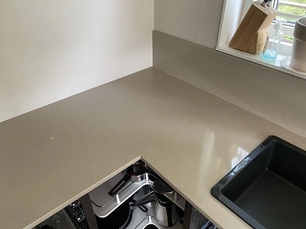 Køkkenbordplade i Silestone Coral Clay, Uddevalla – billede 3