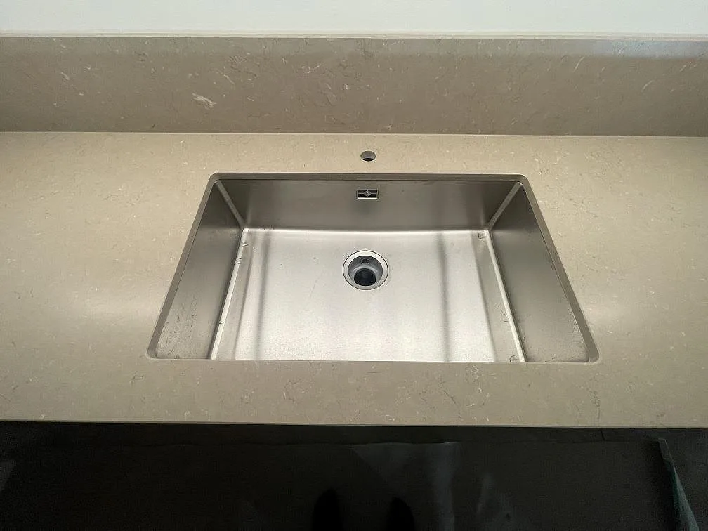 Køkkenbordplade i Silestone Coral Clay, Uppsala – billede 2