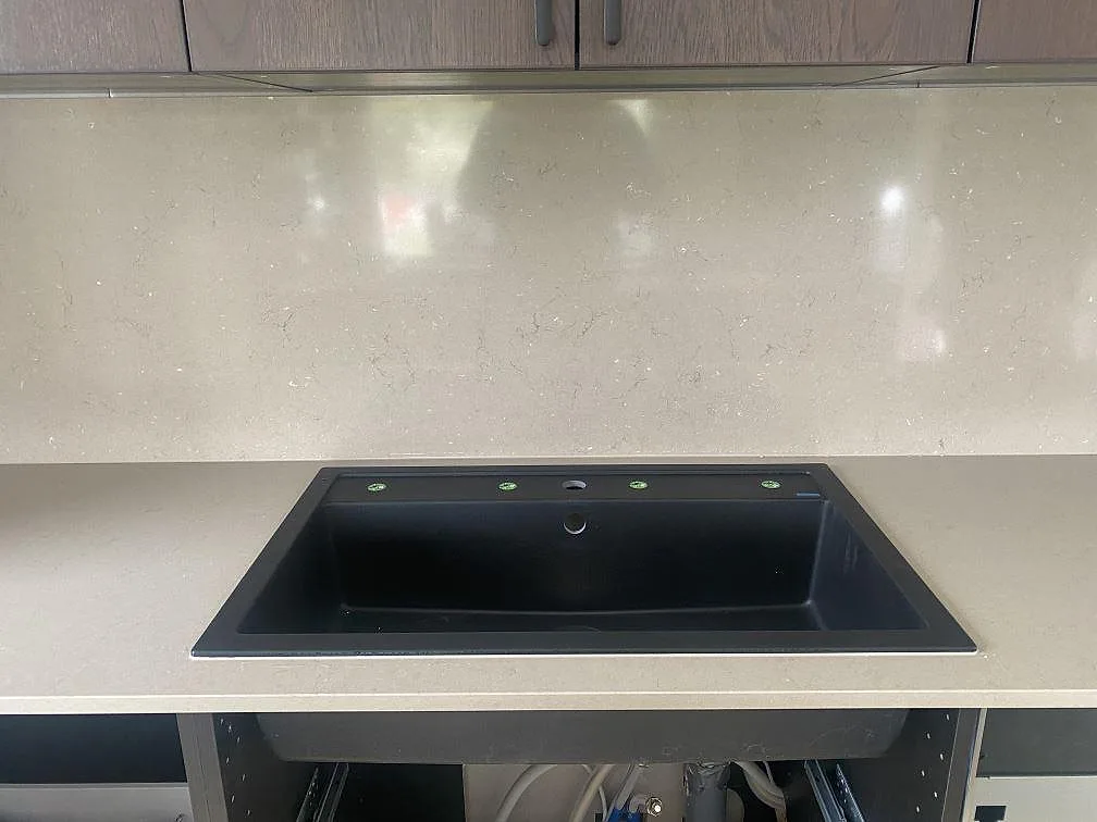 Køkkenbordplade i Silestone Coral Clay, Väröbacka – billede 2