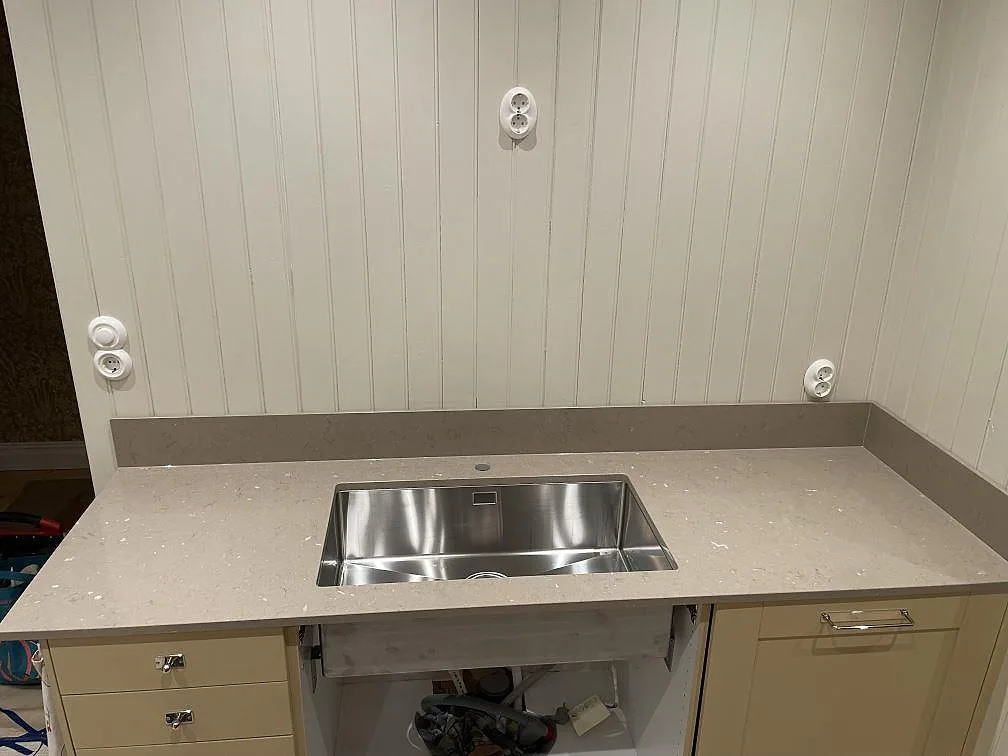 Køkkenbordplade i Silestone Coral Clay, Västerås – billede 2