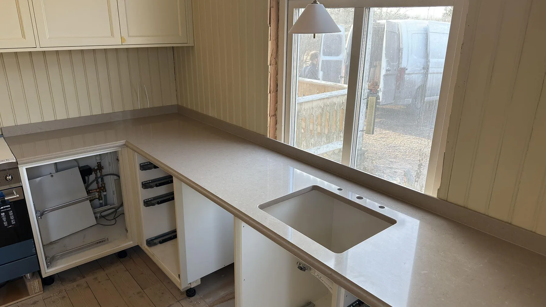 Køkkenbordplade i Silestone Coral Clay, Valla, Katrineholm – billede 2