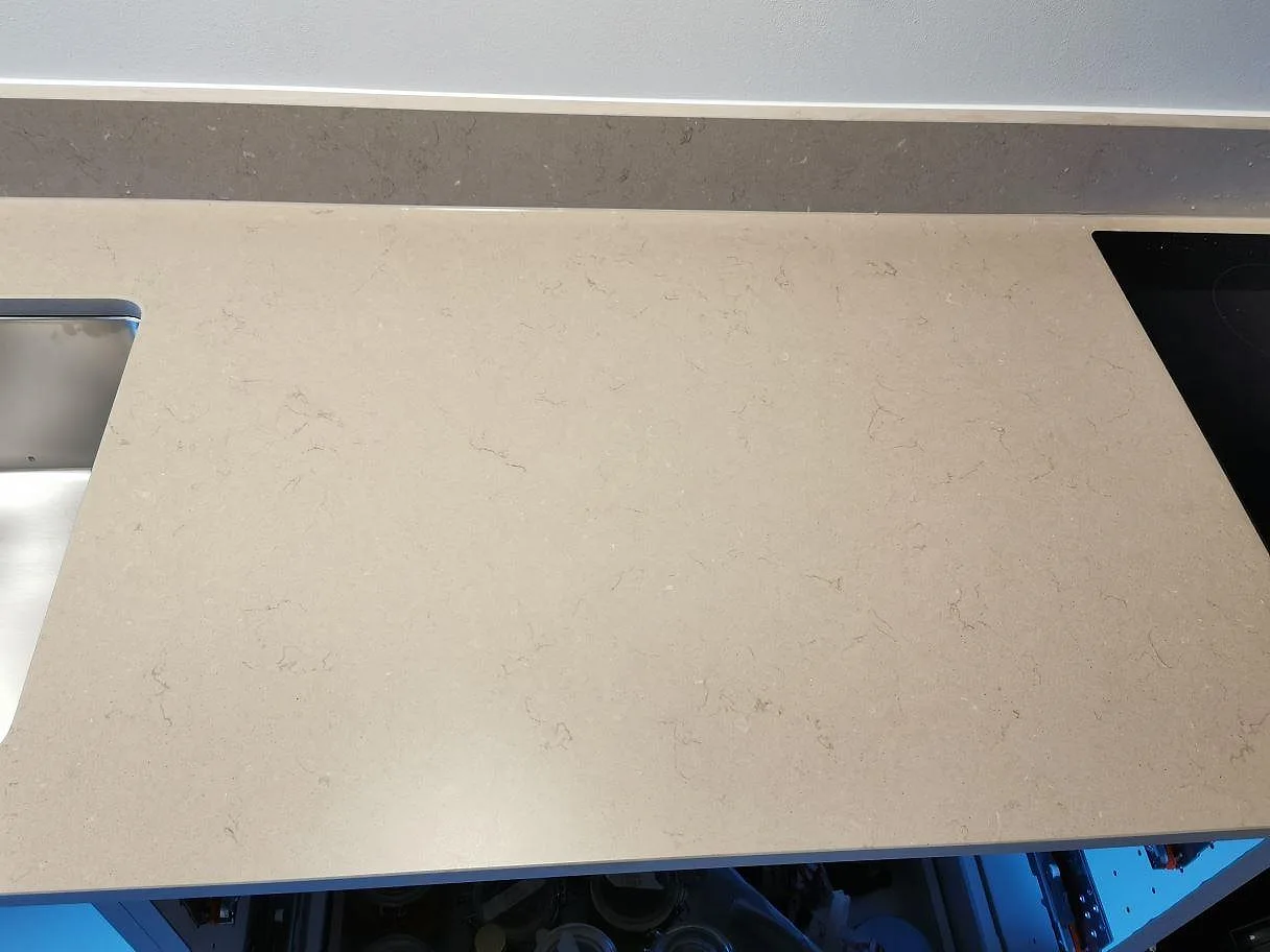 Køkkenbordplade i Silestone Coral Clay, Vejbystrand – billede 5