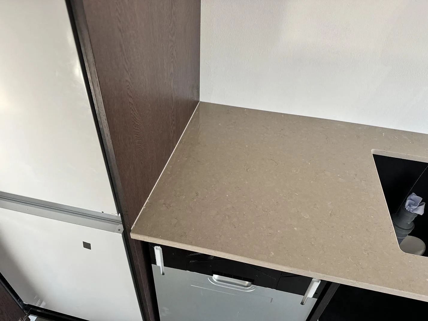 Køkkenbordplade i Silestone Coral Clay, Ystad – billede 5
