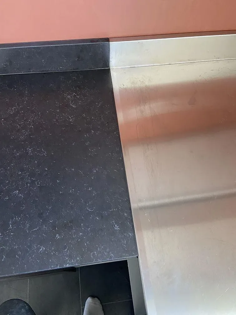 Køkkenbordplade i Silestone Corktown, Gråbo – billede 6