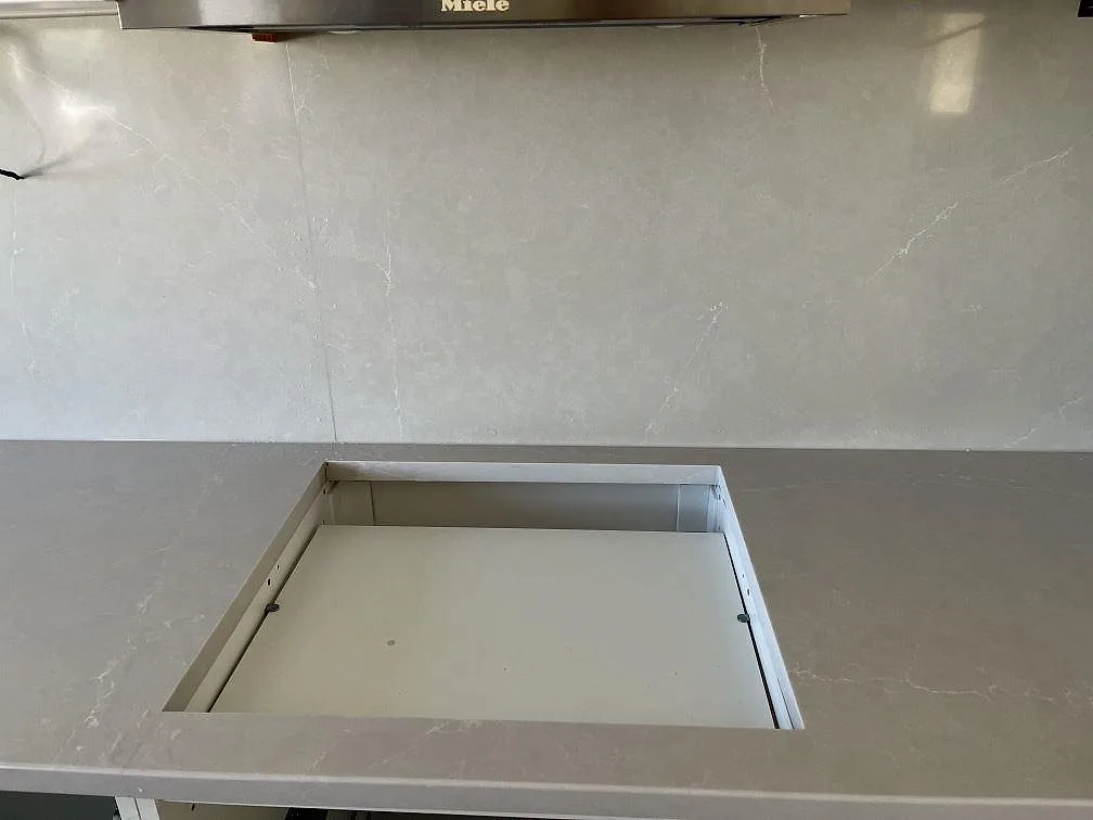 Køkkenbordplade i Silestone Desert Silver, Jönköping – billede 6