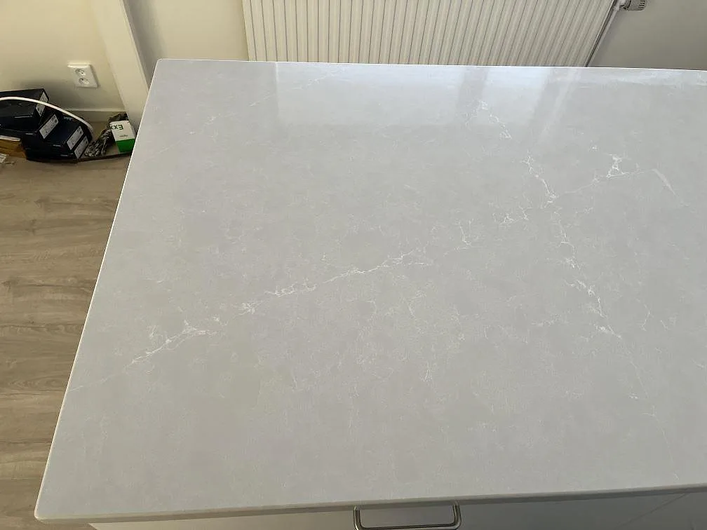 Køkkenbordplade i Silestone Desert Silver, Jönköping – billede 2
