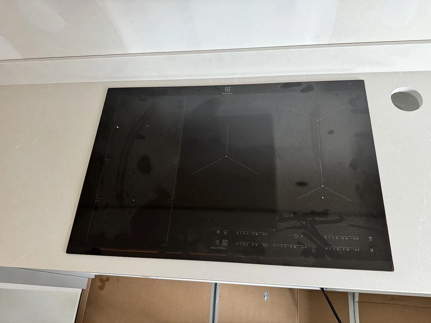 Køkkenbordplade i Silestone Desert Silver, Kvänum – billede 5