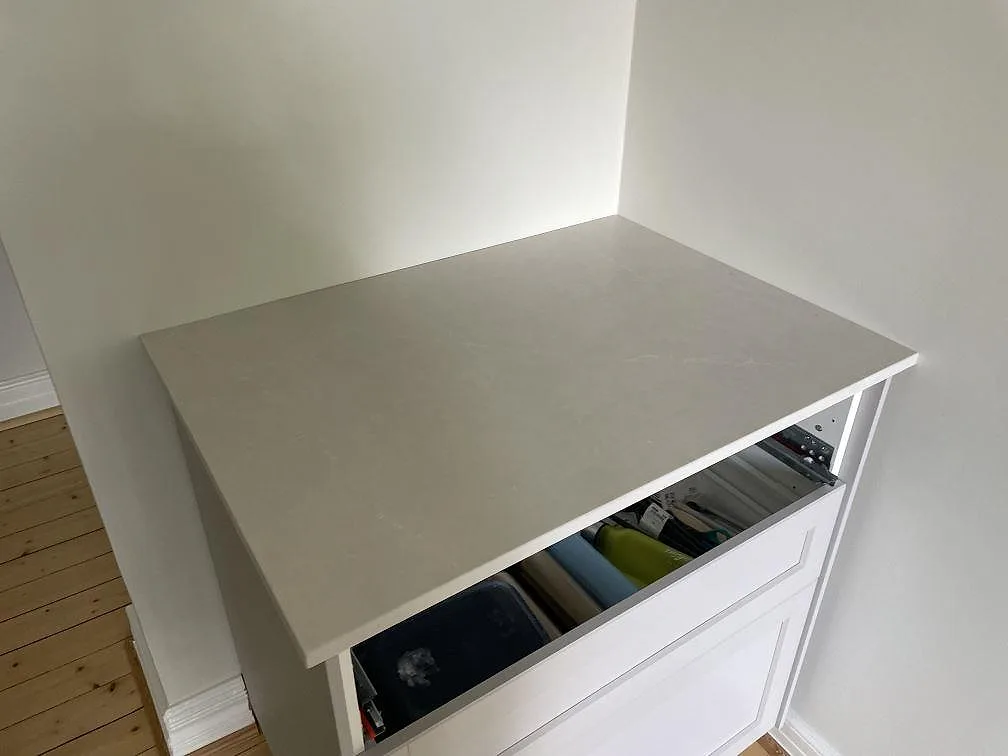 Køkkenbordplade i Silestone Desert Silver, Lund – billede 5