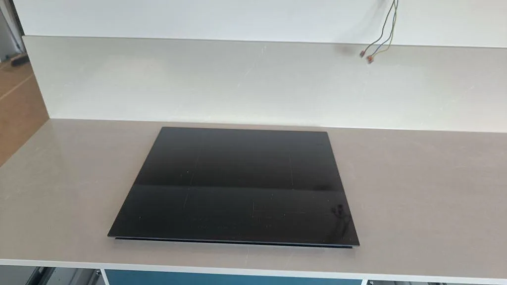 Køkkenbordplade i Silestone Desert Silver, Malmö – billede 8