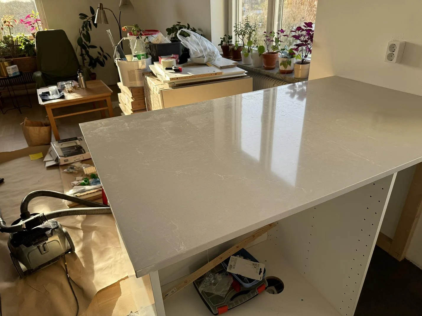 Køkkenbordplade i Silestone Desert Silver, Malmö – billede 6