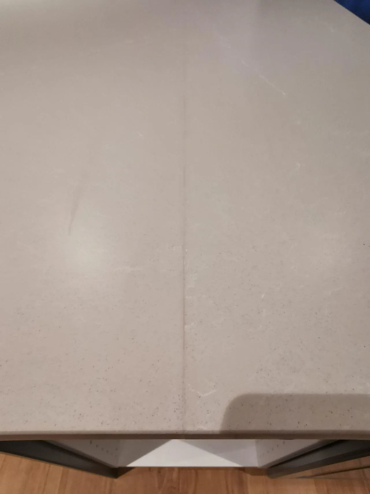 Køkkenbordplade i Silestone Desert Silver, Skivarp – billede 6