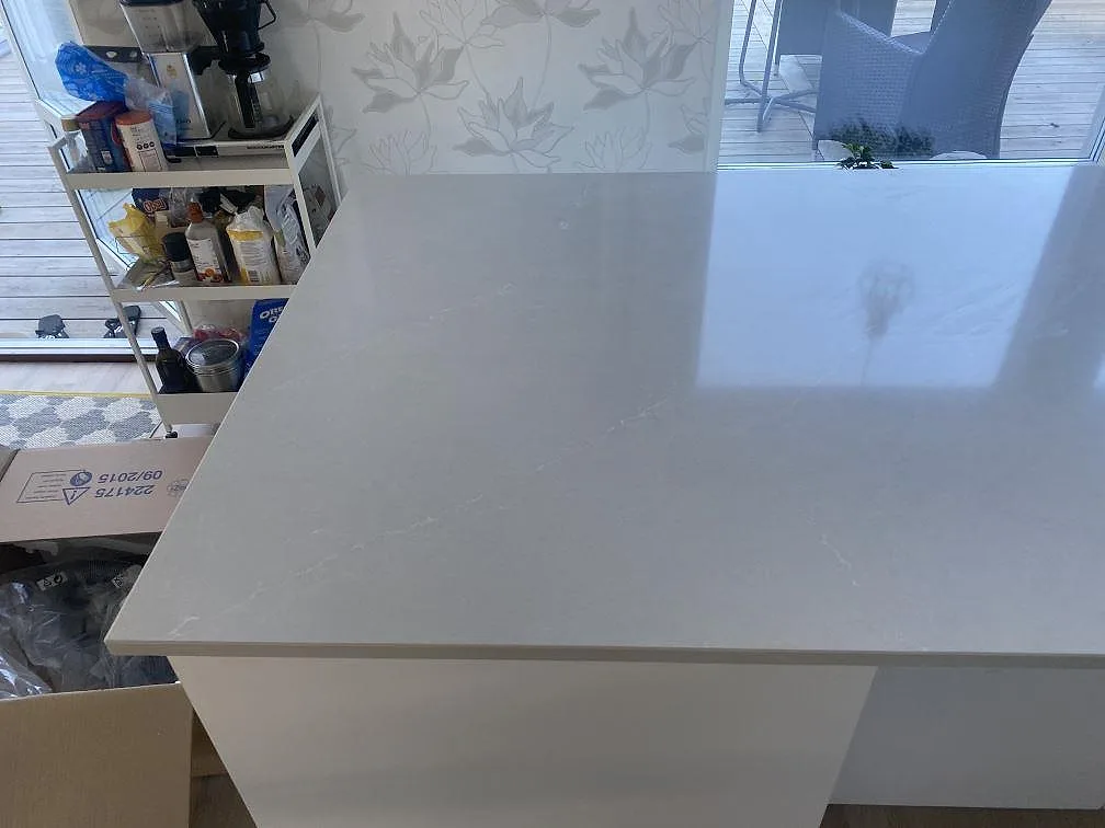 Køkkenbordplade i Silestone Desert Silver, Tygelsjö – billede 8