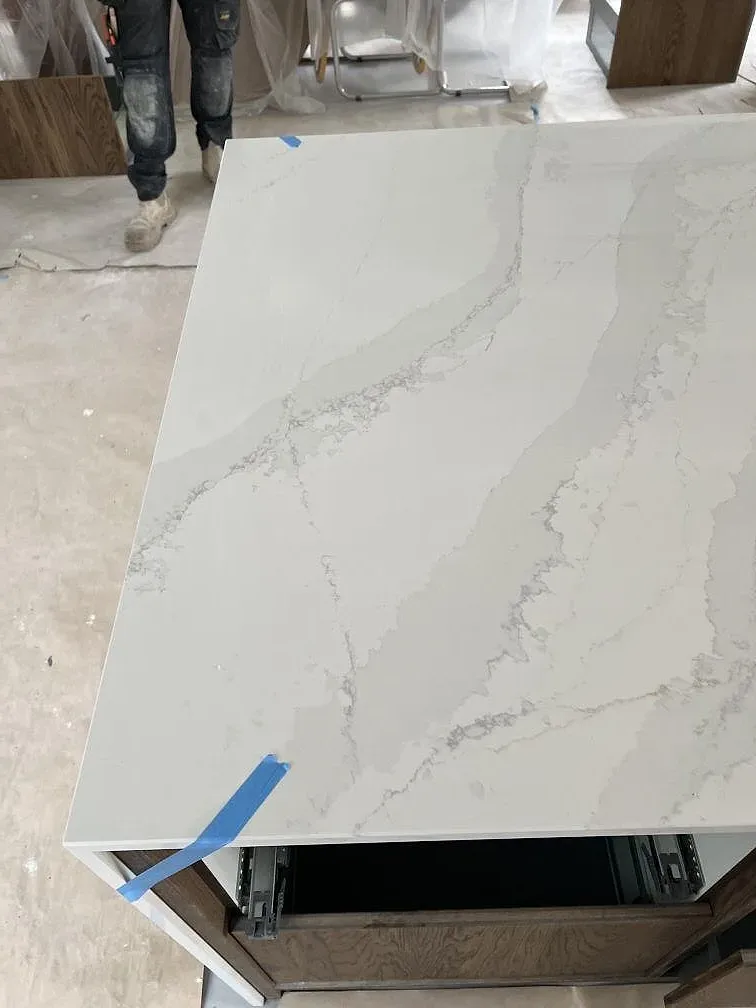 Køkkenbordplade i Silestone Eternal Calacatta Gold, Åhus – billede 5