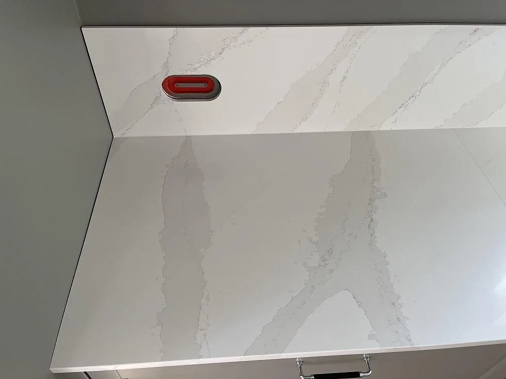 Køkkenbordplade i Silestone Eternal Calacatta Gold, Löddeköpinge – billede 6