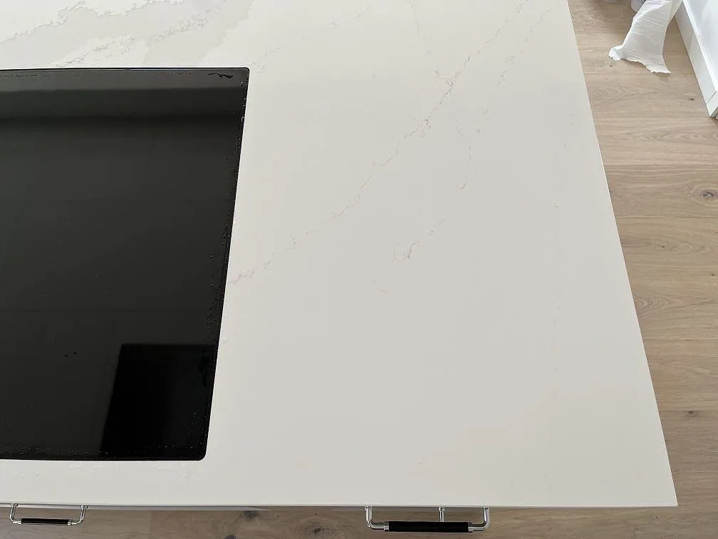 Køkkenbordplade i Silestone Eternal Calacatta Gold, Löddeköpinge – billede 4