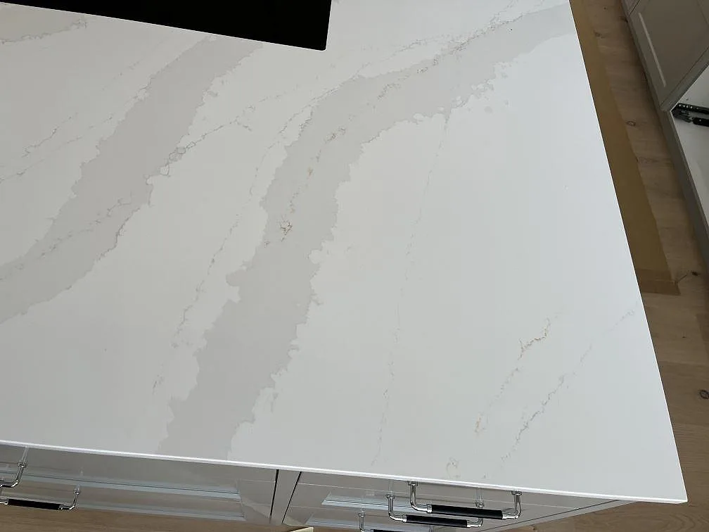 Køkkenbordplade i Silestone Eternal Calacatta Gold, Löddeköpinge – billede 8