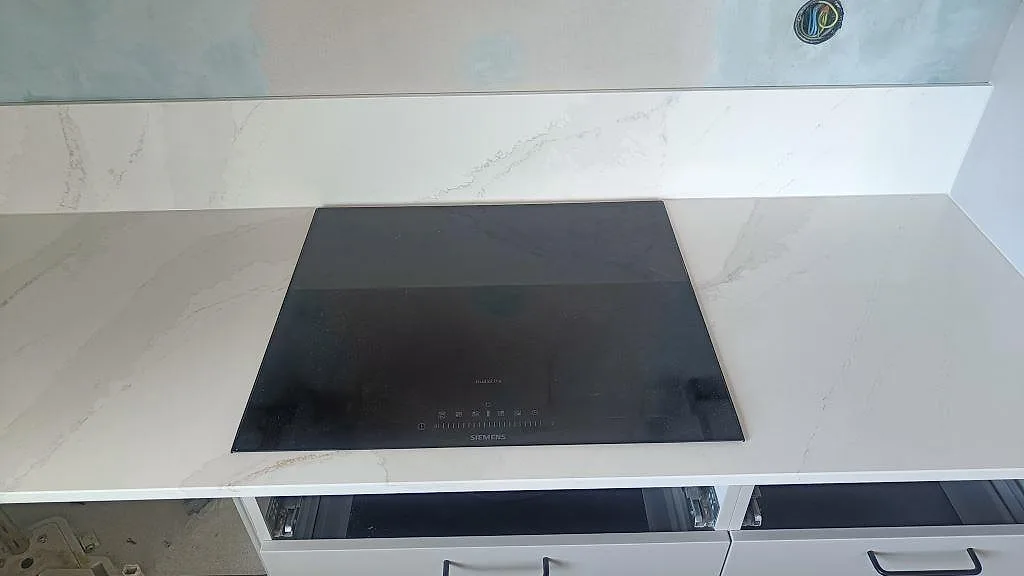 Køkkenbordplade i Silestone Eternal Calacatta Gold, Malmö – billede 8