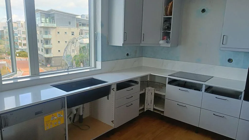 Køkkenbordplade i Silestone Eternal Calacatta Gold, Malmö