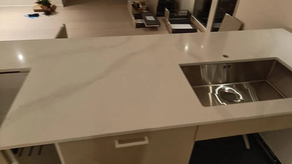 Køkkenbordplade i Silestone Eternal Calacatta Gold, Onsala – billede 4