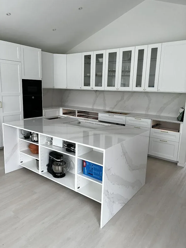 Køkkenbordplade i Silestone Eternal Calacatta Gold, Simrishamn – billede 5