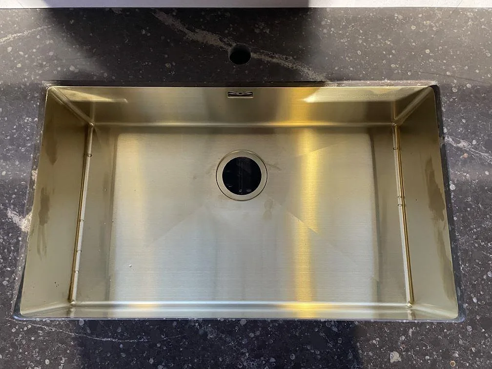 Køkkenbordplade i Silestone Eternal Emperador, Urshult – billede 6