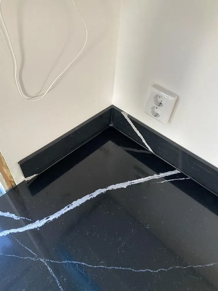 Køkkenbordplade i Silestone Eternal Marquina, Eslöv – billede 7
