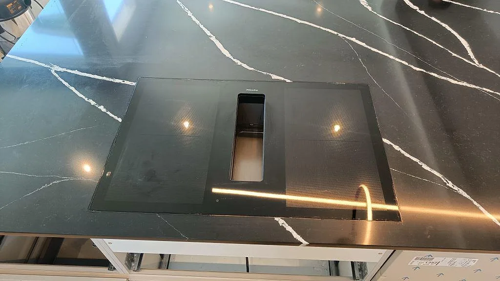 Køkkenbordplade i Silestone Eternal Marquina, Malmö – billede 8