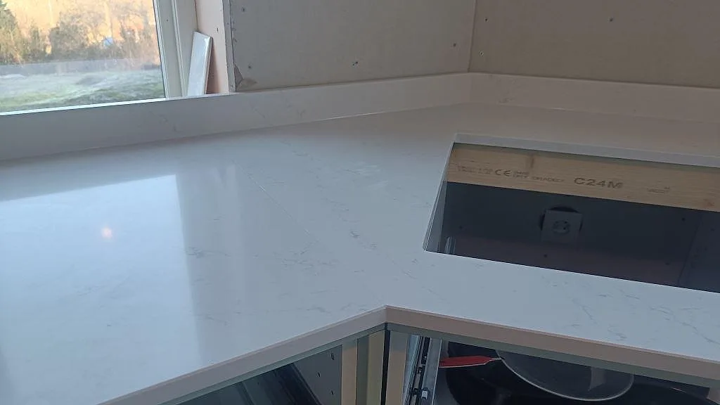 Køkkenbordplade i Silestone Eternal Statuario, Alingsås – billede 5