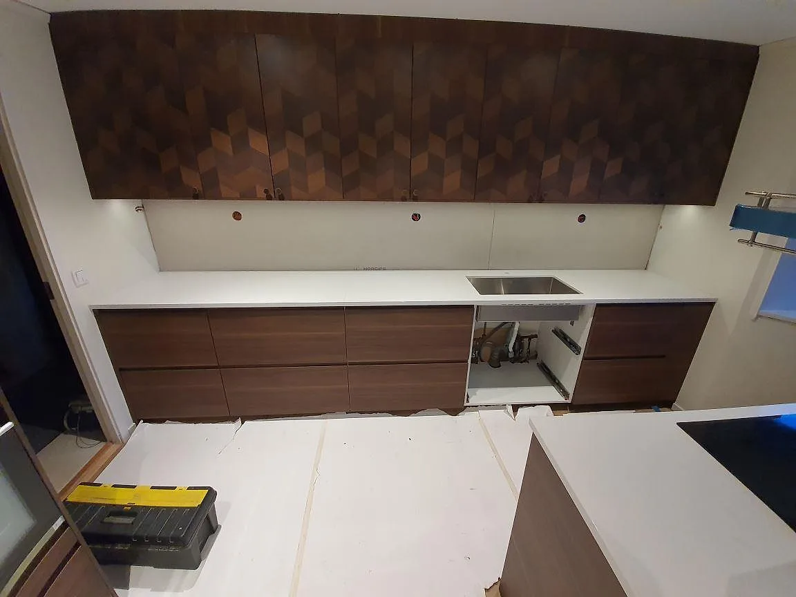 Køkkenbordplade i Silestone Eternal Statuario, Hallstahammar – billede 2
