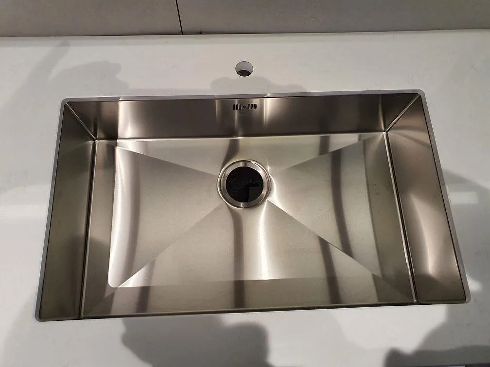 Køkkenbordplade i Silestone Eternal Statuario, Hallstahammar – billede 4