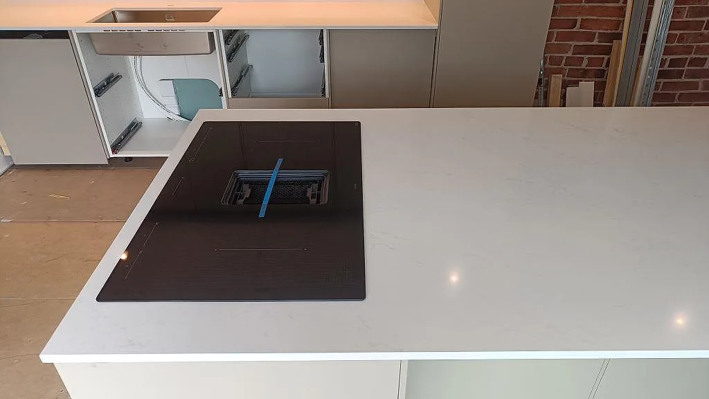 Køkkenbordplade i Silestone Eternal Statuario, Halmstad – billede 2
