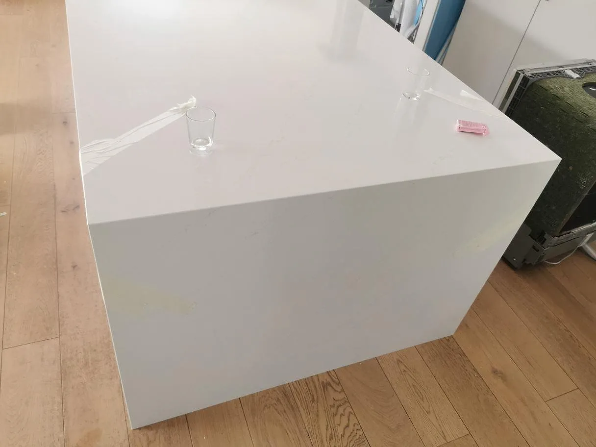 Køkkenbordplade i Silestone Eternal Statuario, Höllviken – billede 2