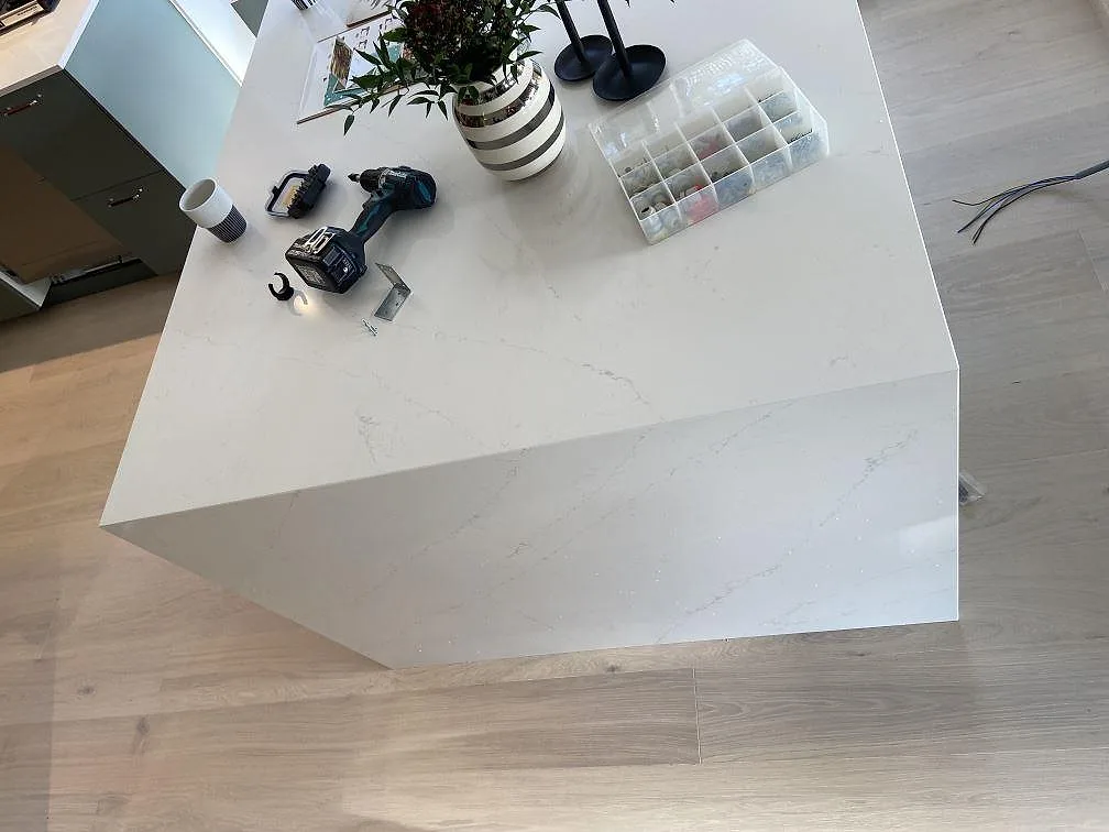 Køkkenbordplade i Silestone Eternal Statuario, Löddeköpinge – billede 2