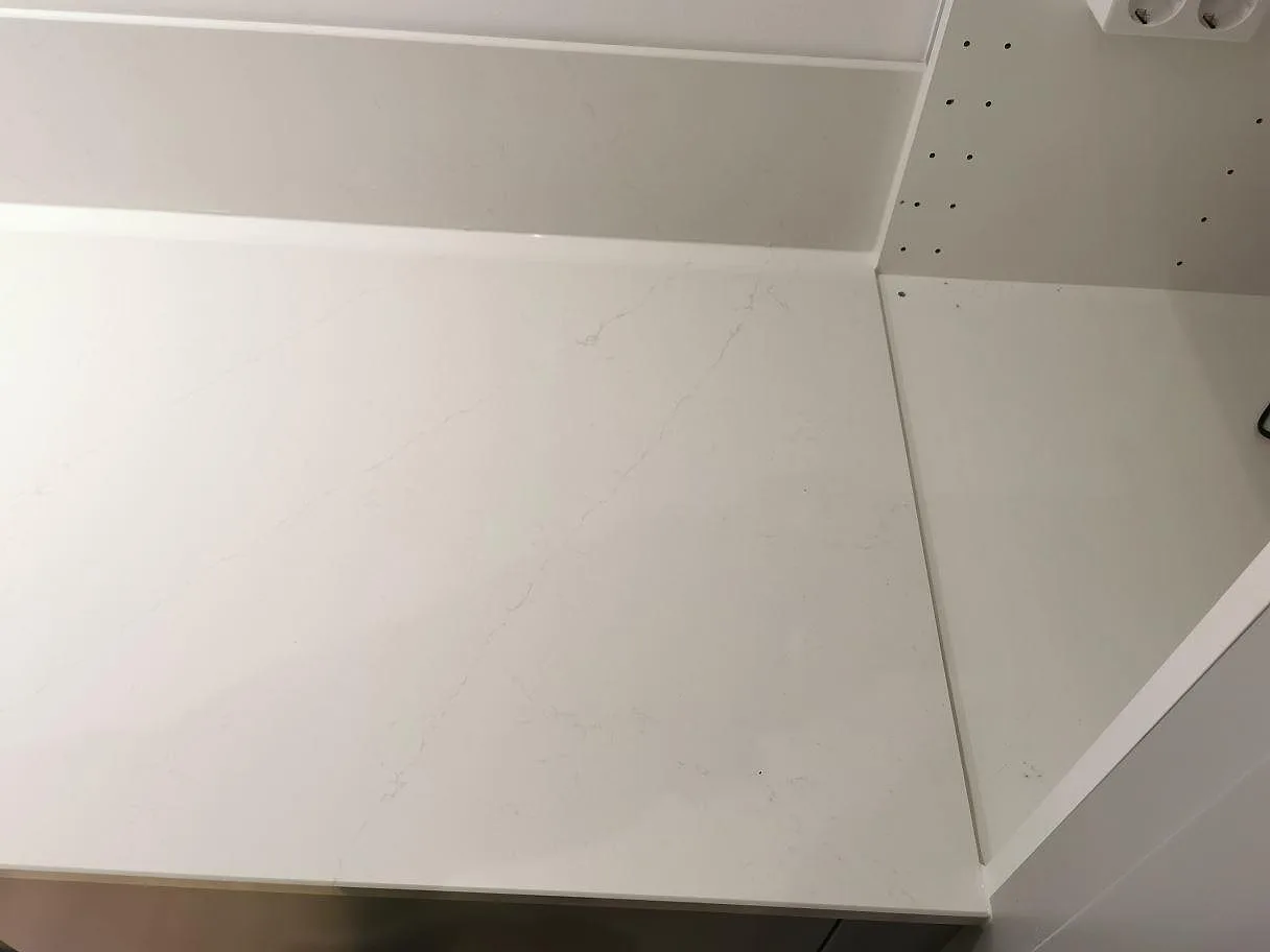 Køkkenbordplade i Silestone Eternal Statuario, Ödsmål – billede 3