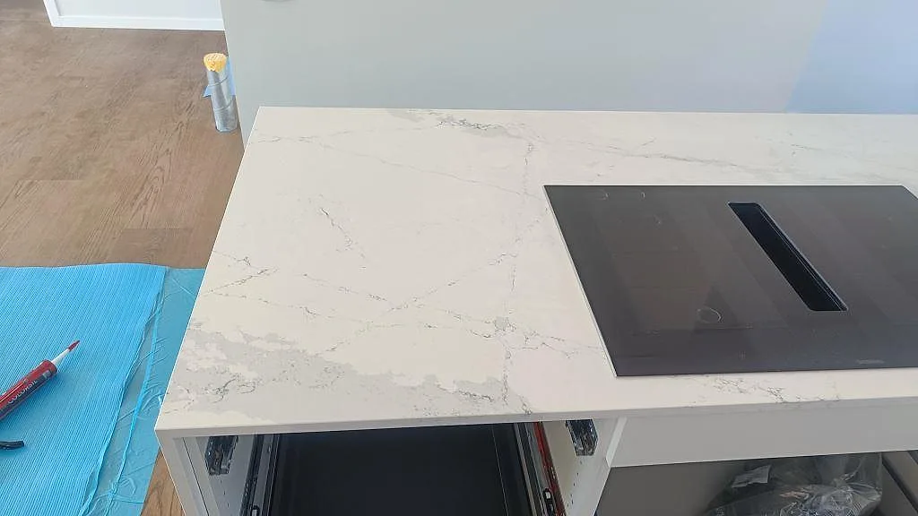Køkkenbordplade i Silestone Ethereal Dusk, Halmstad – billede 5