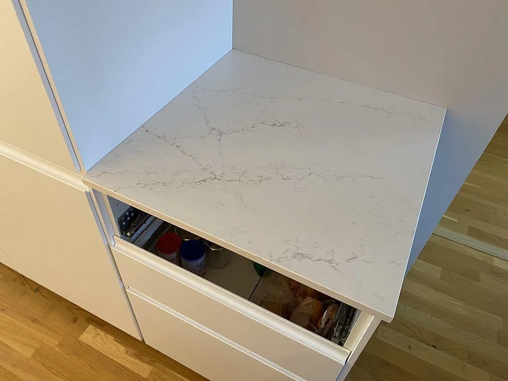 Køkkenbordplade i Silestone Ethereal Glow, Halmstad – billede 7
