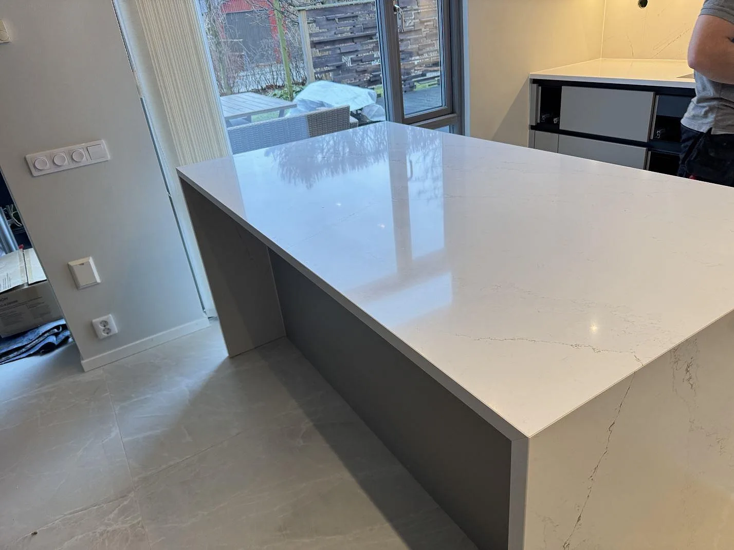 Køkkenbordplade i Silestone Ethereal Glow, Lund – billede 2