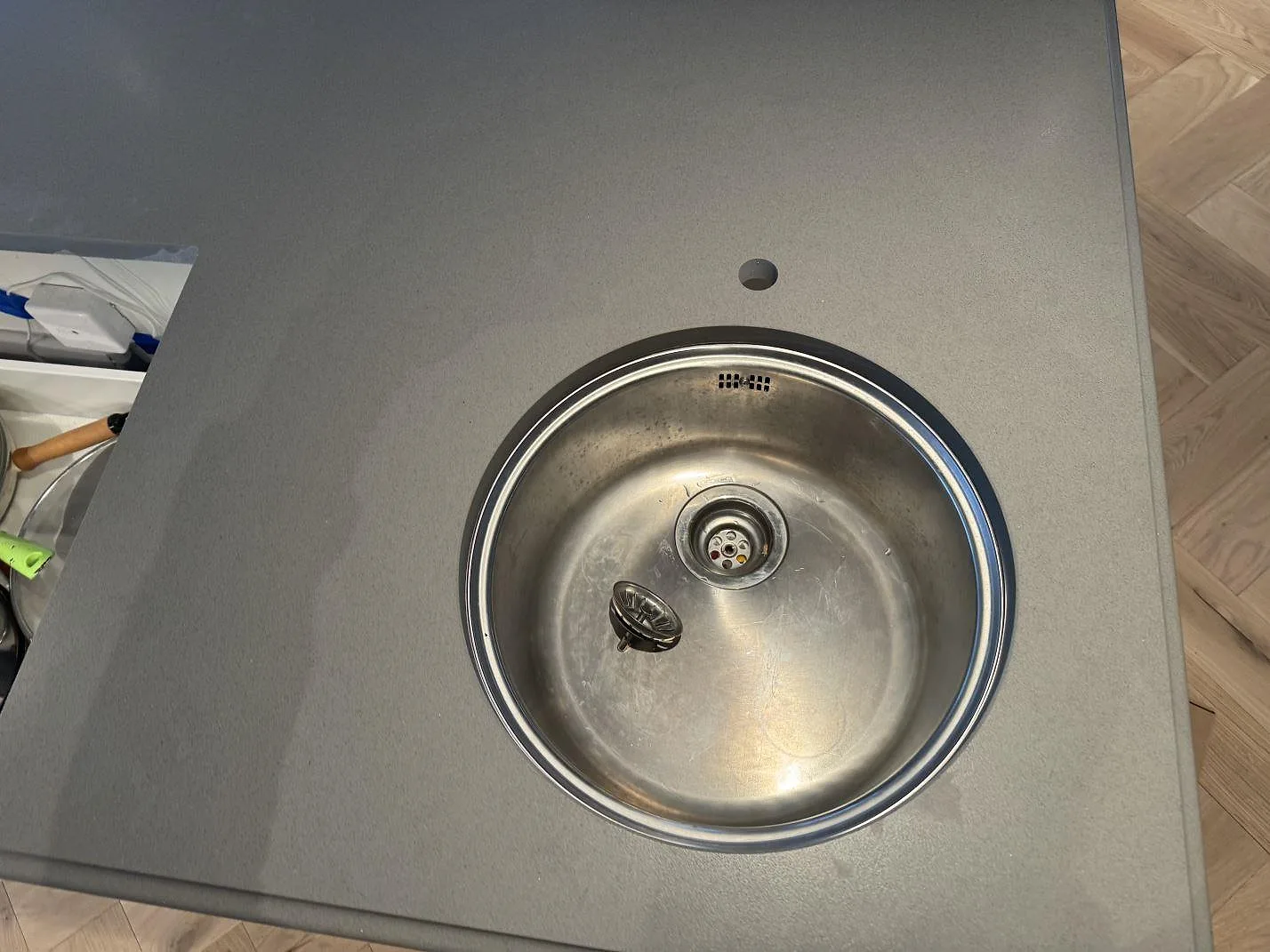 Køkkenbordplade i Silestone Gris Expo, Sölvesborg – billede 8