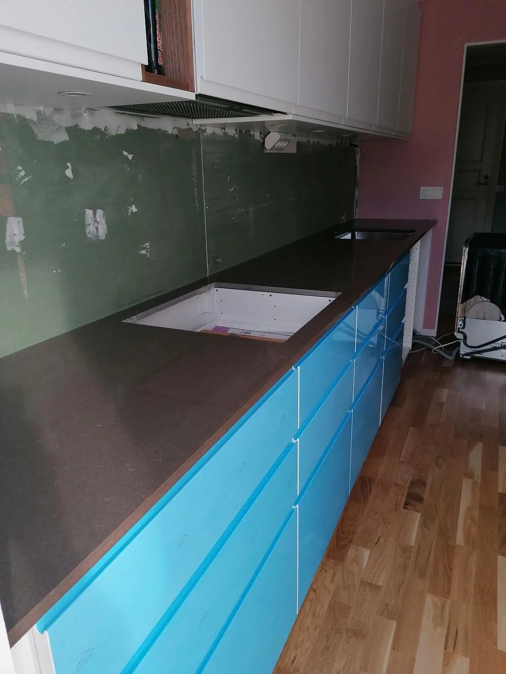 Køkkenbordplade i Silestone Iron Bark, Hovås