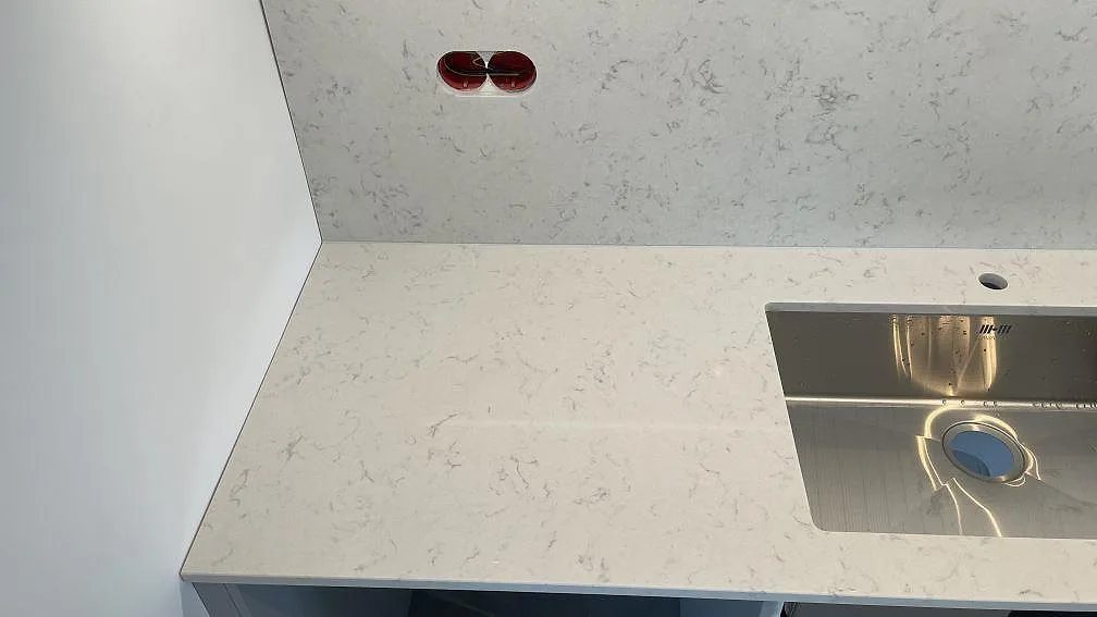 Køkkenbordplade i Silestone Lagoon, Billdal – billede 4