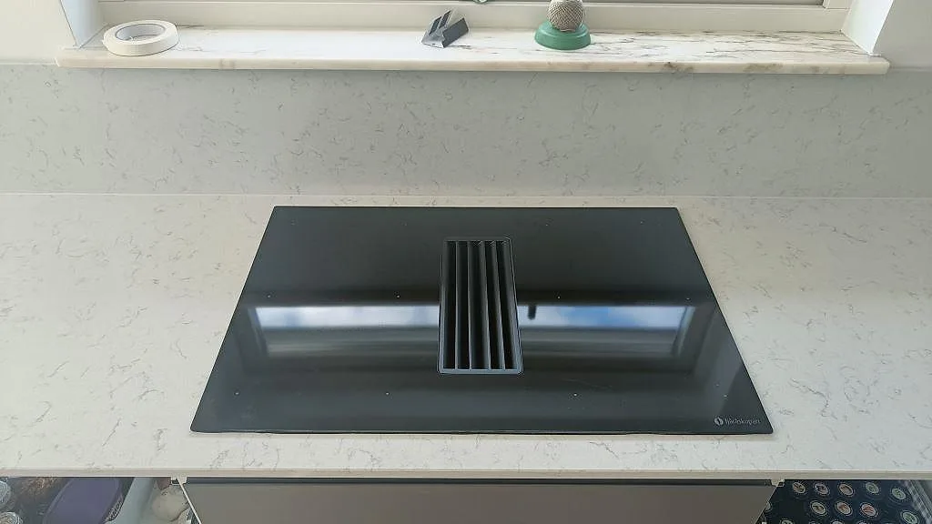 Køkkenbordplade i Silestone Lagoon, Höllviken – billede 4