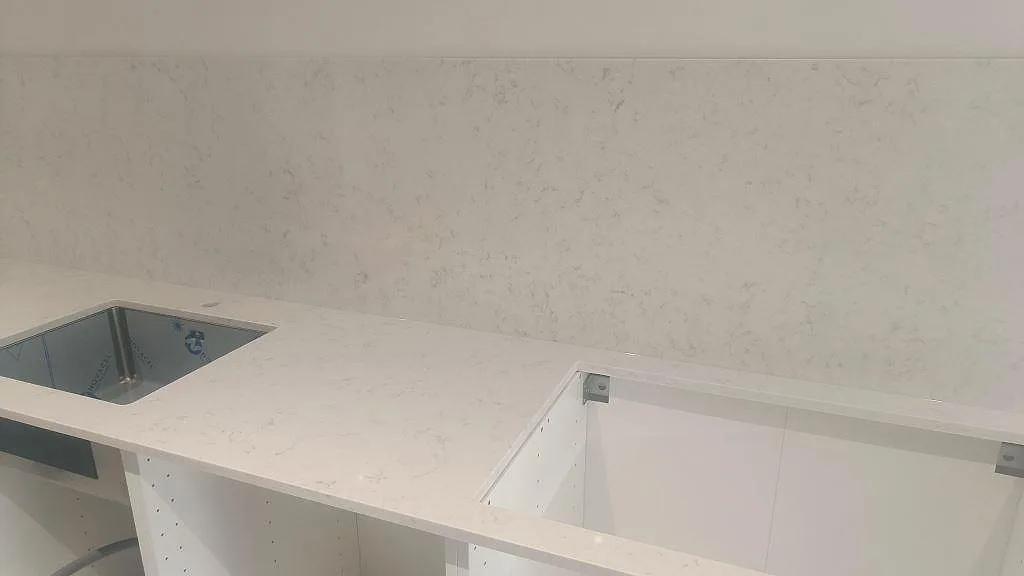 Køkkenbordplade i Silestone Lagoon, Höllviken – billede 5