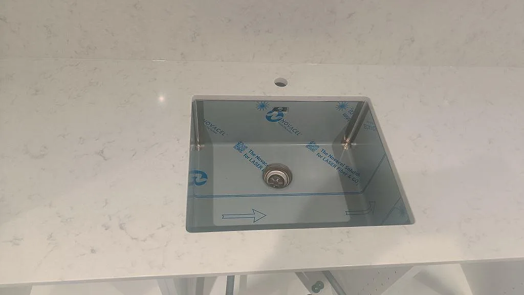 Køkkenbordplade i Silestone Lagoon, Höllviken – billede 6