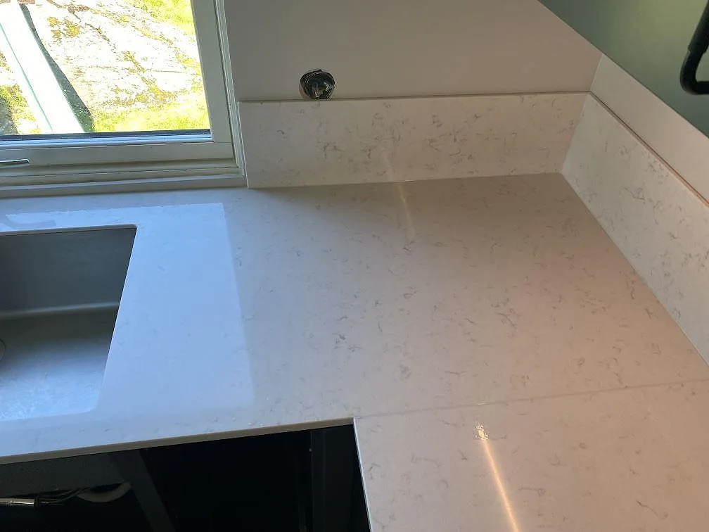 Køkkenbordplade i Silestone Lagoon, Hovås – billede 5
