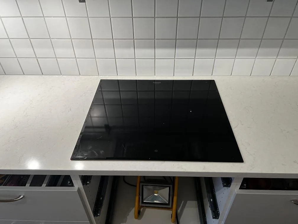 Køkkenbordplade i Silestone Lagoon, Kungsbacka – billede 2