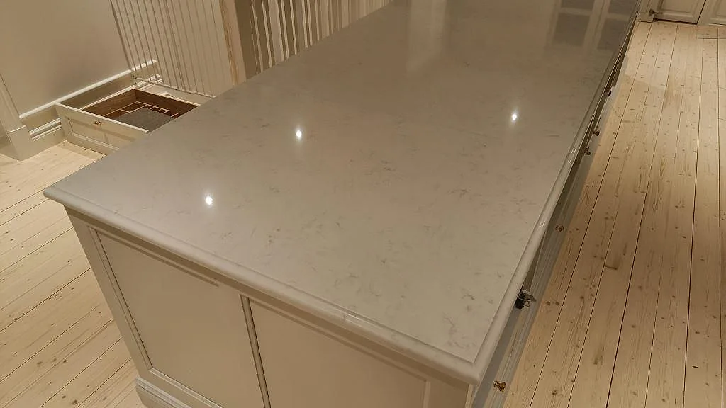 Køkkenbordplade i Silestone Lagoon, Lekeryd – billede 6
